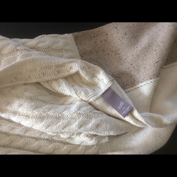 Infinity Scarf - Picture 2 of 4